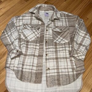 Womens Taupe/Brown Flannel Shacket